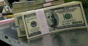 Ekonomi AS Pulih, Dolar Masih Bergerak Mencari Arah