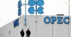 Keputusan OPEC Menaikkan Harga Minyak Menuai Tanggapan