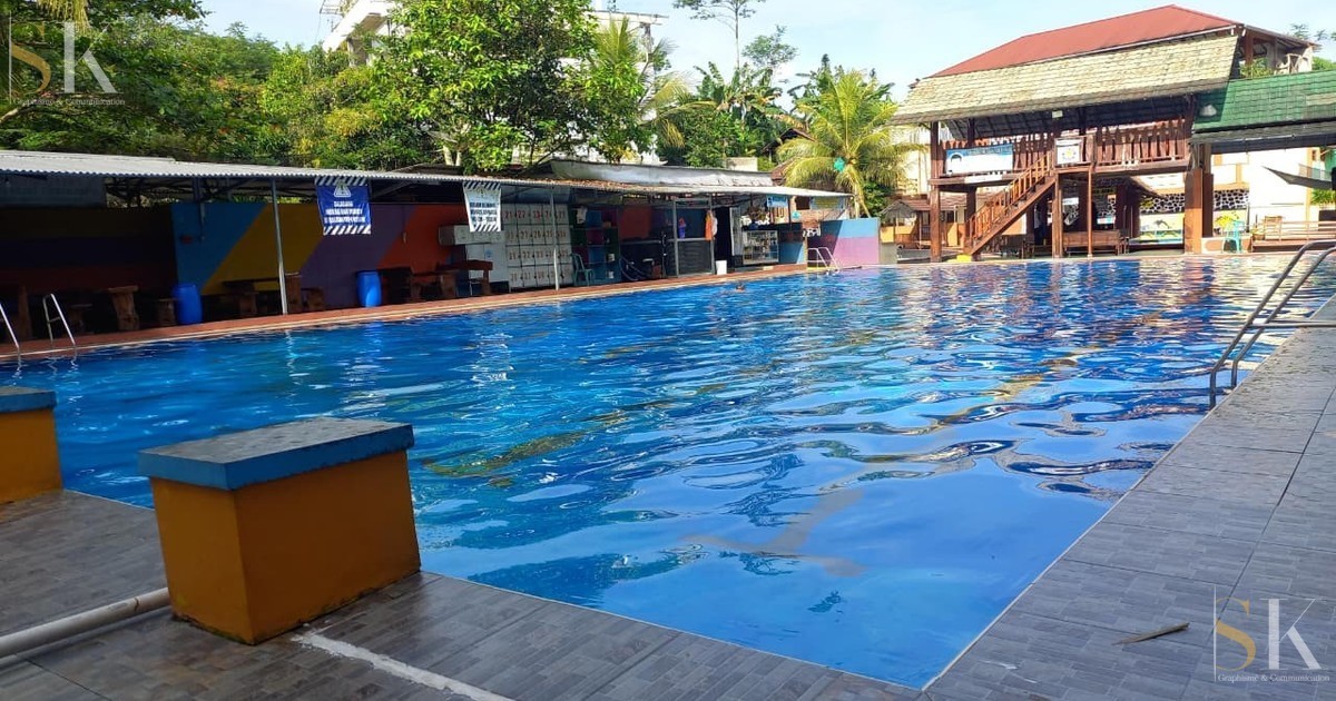 Kolam Renang “Cangkring”: Wahana Air Seru di Banjarnegara