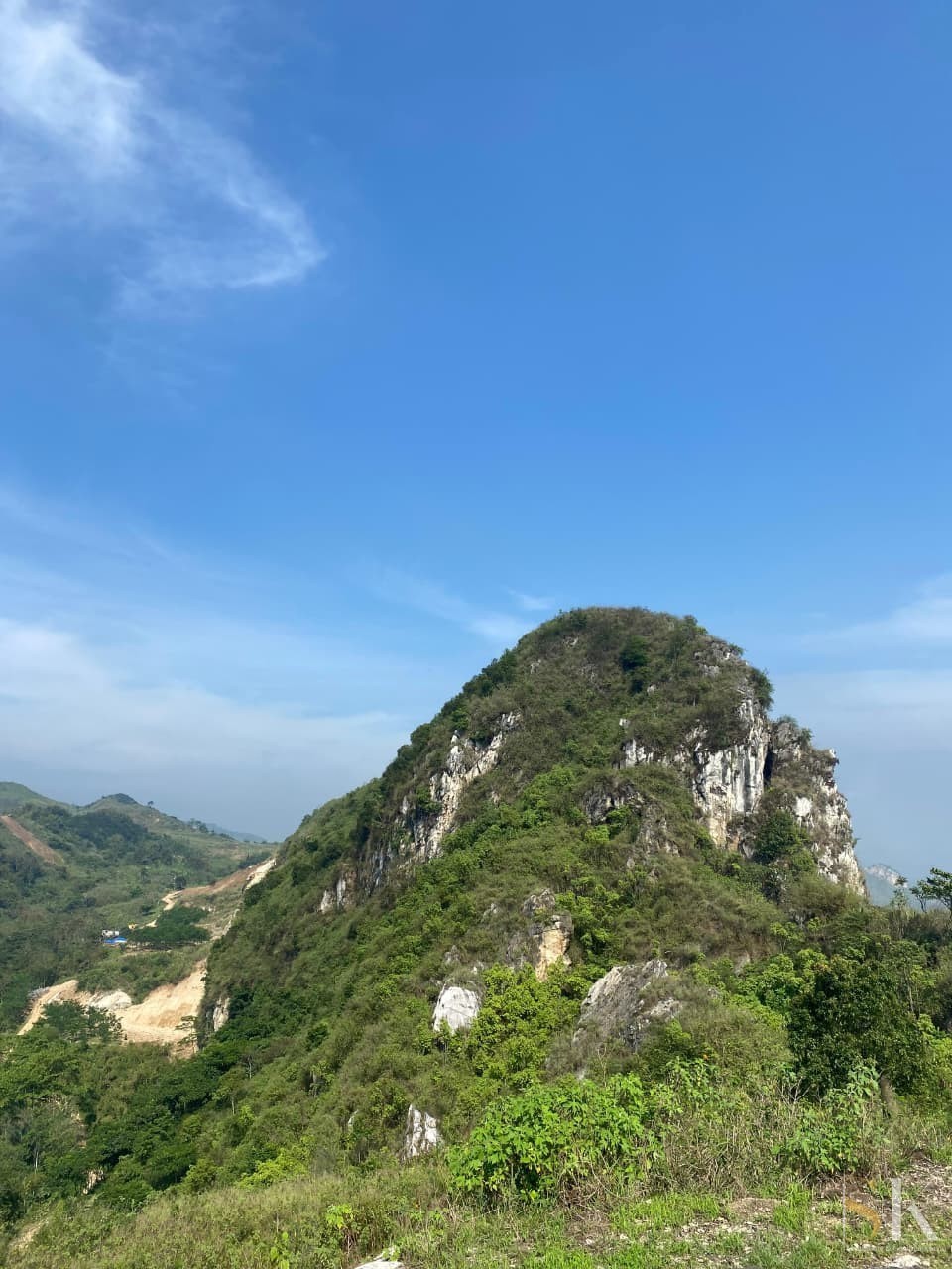 Pesona Suasana lingkungan Gunung Hawu