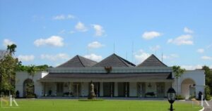 Wisata Ramah “Hujan”: Liburan Seru Meski Langit Mendung