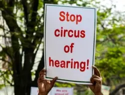 2 Kantor BDO di Benggala Selatan Diprotes karena Penganiayaan SIR