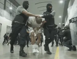 60 Minutes tayangkan laporan CECOT yang diklaim Barry Weiss