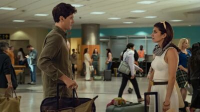 Reaksi Penggemar Bercampur Saat Orang Baru di Liburan Tampil di Layar