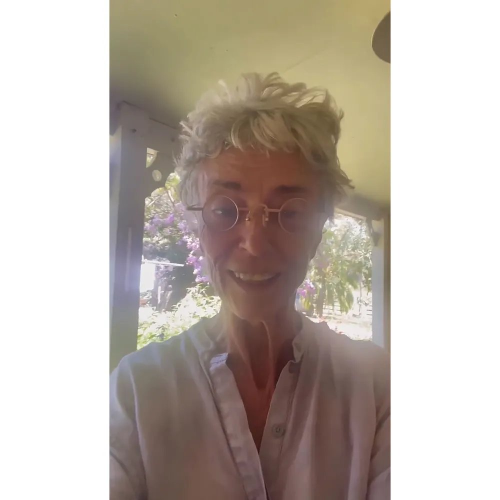 Rachel Ward Thorn Birds Balas Troll: Usia Bukan Halangan