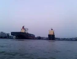 Bahan bakar bersih kurangi petir di jalur sibuk