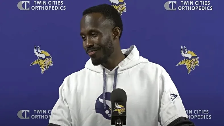 Viking Dikabarkan Incar Marcus Mariota & Justin Herbert, Heboh Liga NFL