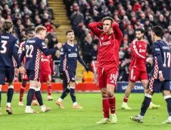 Bintang Liverpool siap turunkan tuntutan agar mantan klubnya kembali