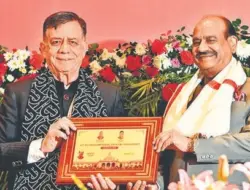 Birla Kritik Kemunduran di Kamar