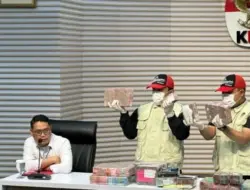 Bupati Pati Sudewo Cs terima Rp 2,6 miliar dari calon pemeras desa, uang disita KPK