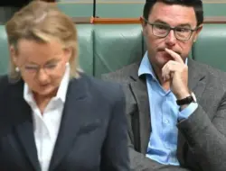 Delapan menteri asing mundur karena bentrok soal undang-undang pidato kebencian