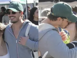 Gleb Savchenko terlihat mesra dengan wanita misterius di pasar petani