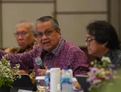 Gubernur BI Sebut Cawagub Jadi Salah Satu Penyebab Rupiah Rentan