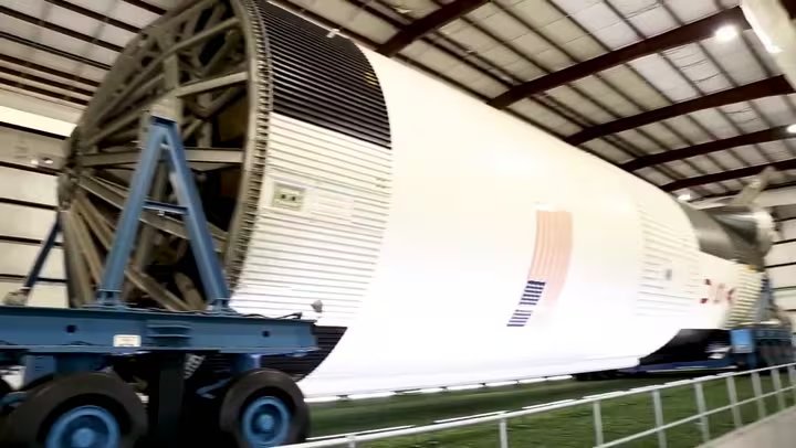 Bulan diam-diam menyedot molekul atmosfer Bumi, para ilmuwan terkejut