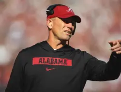 Karen DeBoer: Kami Waspada Hadapi WR Bintang Lima 2027