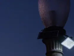 Kekerasan berlian gelapkan jalan mewah Los Angeles