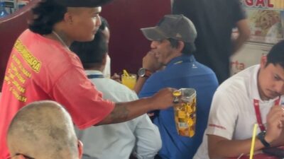 Transaksi Tanpa Uang di Desa: Sisi Lain Digitalisasi Indonesia