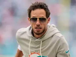 Mike McDaniel akan jadi manajer Flash selanjutnya batal pikir.