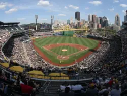 Pirates tertarik rekrut pemuk bebas kenamaan