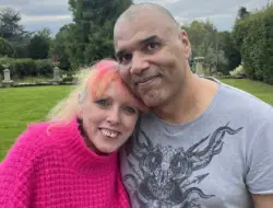 Pria temukan adiknya adalah ibunya sejak usia 12 tahun