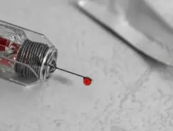 Putus sekolah karena menipu lansia dengan skema ‘darah beracun’