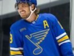 Kyrou adu penalti, Blues tumbangkan Lightning