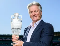 Steve Waugh dan Glenn Maxwell kuasai franchise T20 luar negeri