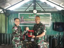 Penghargaan Dankolakops 172/PWY untuk Personel Satgas Yonif 126/KC