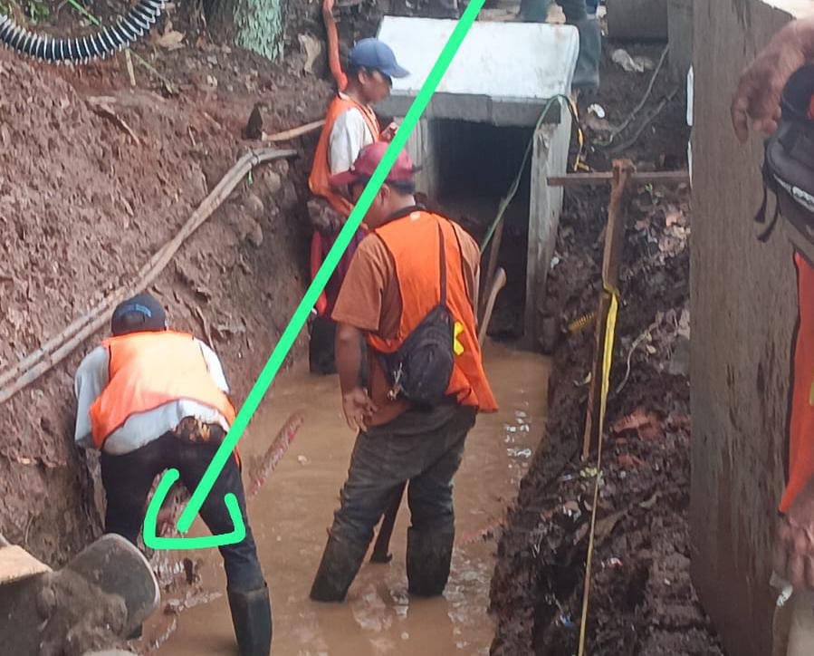 Proyek Drainase DPUPR Banten di Serpong Diduga Dikerjakan Asal-asalan
