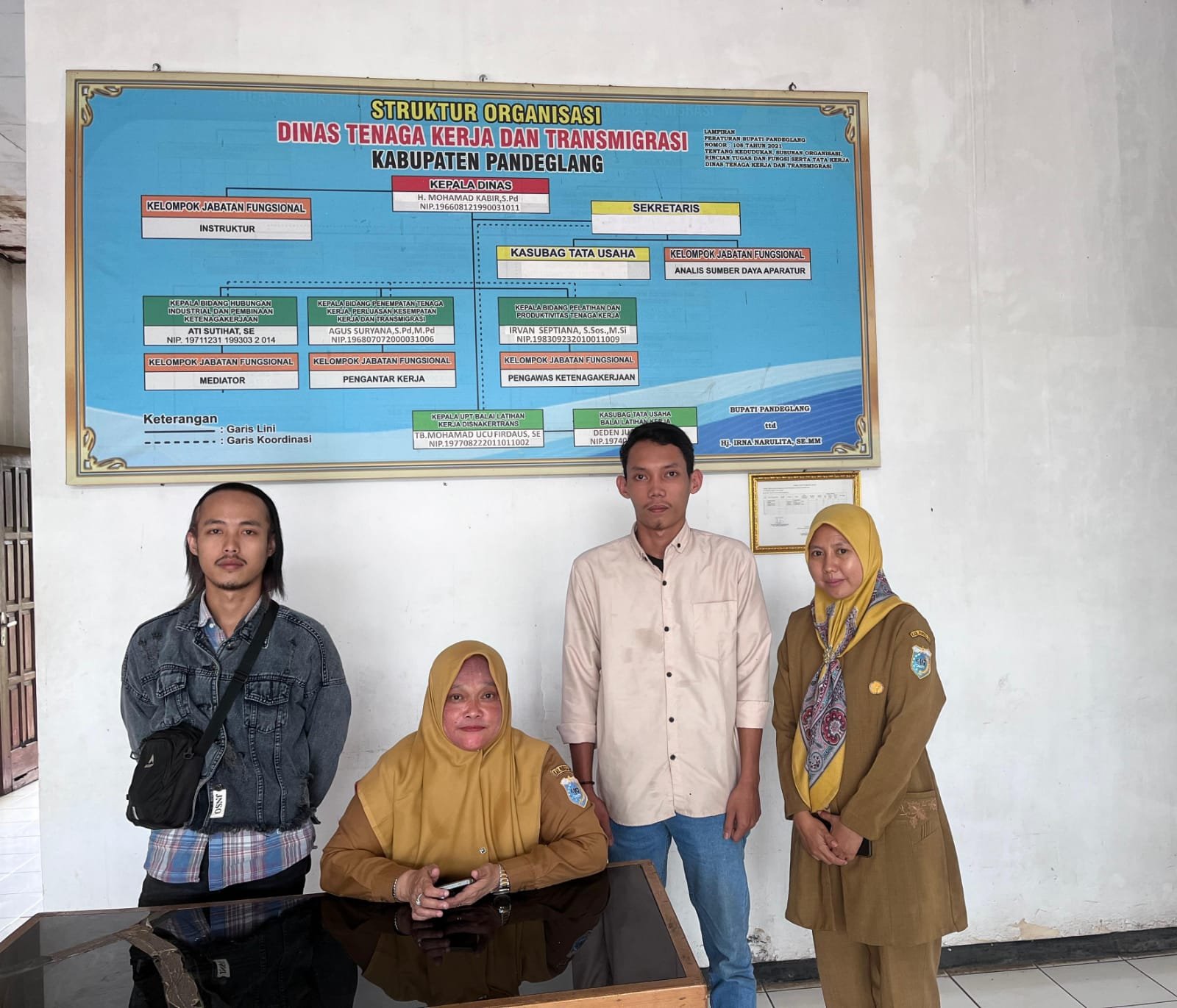 Manajemen PT RMS DC Labuan Mangkir di Disnaker, Mahasiswa Sebut Ada Skandal Besar