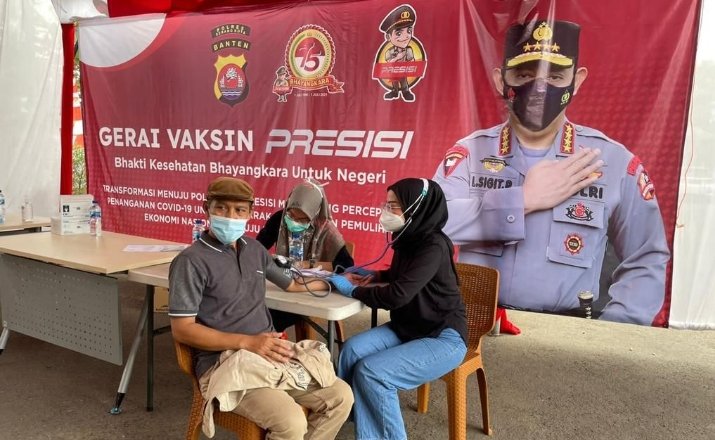 Herd Immunity di Serang Kota, Satlantas Polres Banten Gelar Vaksinasi