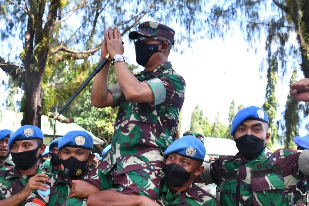 Kunjungan Kerja Pertama Pangdam Pattimura ke Maluku Tengah