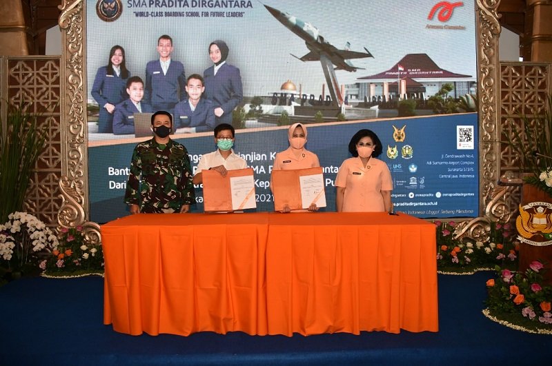 MoU Yasarini dan PT Arwana Citramulia Ditandatangani