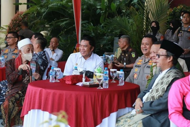 Al Muktabar Hadiri Peringatan Hari Bhayangkara ke-76 di Mapolda Banten
