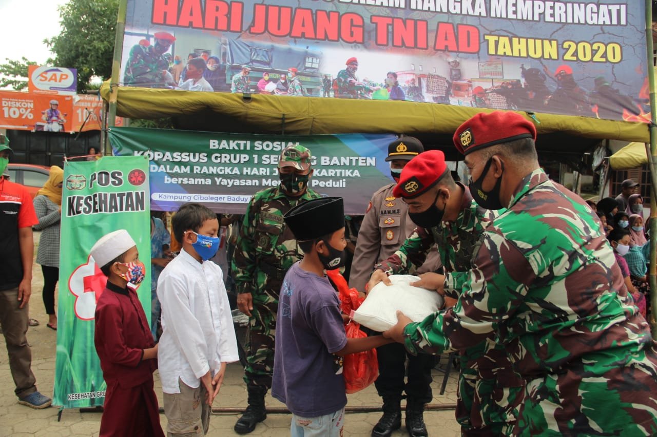 Kopassus Grup 1 Gelar Bakti Sosial di Baduy