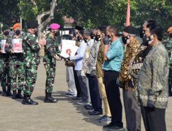 TNI Gelar Bakti Sosial Sambut Peringatan HUT ke-76