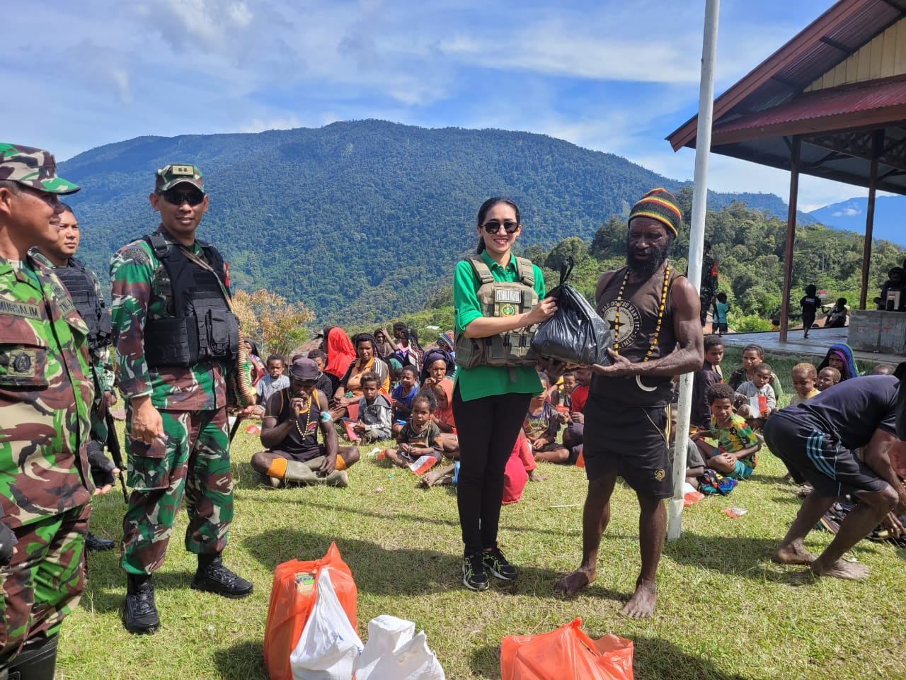 Dandim 1714/Puncak Jaya Kunjungi Distrik Yambi untuk Kunjungan Kerja