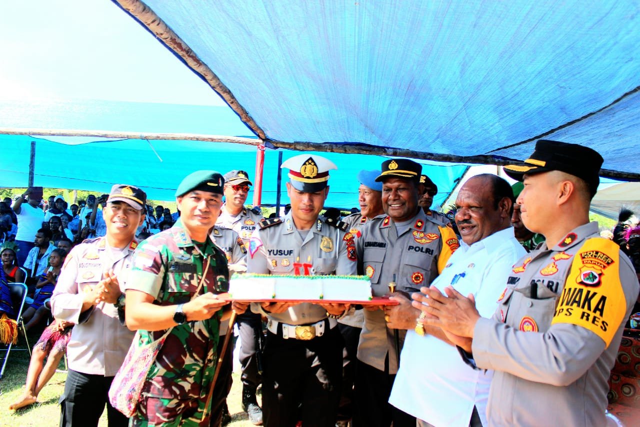 TNI Adalah Kita, Satgas Pamtas Yonif Raider 142/KJ Gelar Lomba Tari Papua