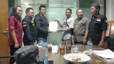 Ketua MADA LMPP DKI Dalil Ahfandi Serahkan SK Ketua MARCAB Se-DKI