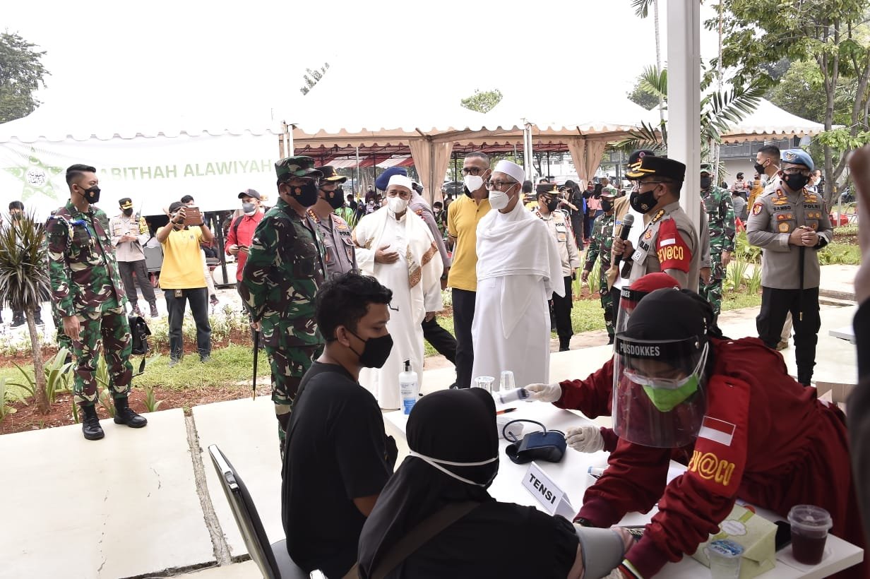 Panglima TNI: Covid-19 Tak Mengenal Pangkat dan Jabatan