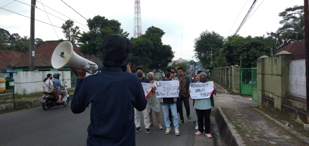 Kader Demokrat Pandeglang Bermasalah, Pengamat Khawatir Kepercayaan Publik Turun