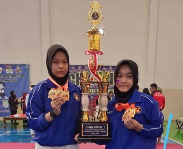 Kakak Beradik Borong Emas di Kejuaraan Shorinji Kempo