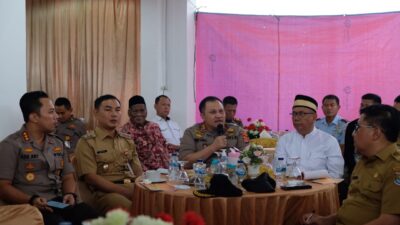 Kapolresta Tangerang Dampingi Kapolda Banten Tinjau Persiapan Penanaman Mangrove