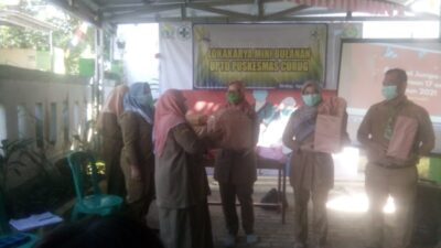 Lokakarya Bulanan dan Penghargaan HUT RI ke-75 di Puskesmas Curug