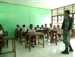 Keceriaan Tercipta Saat Satgas Yonif 126/KC Jadi Gadik di Perbatasan Papua