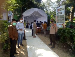 Personel Polsek Mandalawangi Amankan Kunjungan Kerja Komisi IV DPR RI