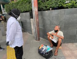 Menteri Sosial Tri Rismaharini Kembali Menyapa Warga