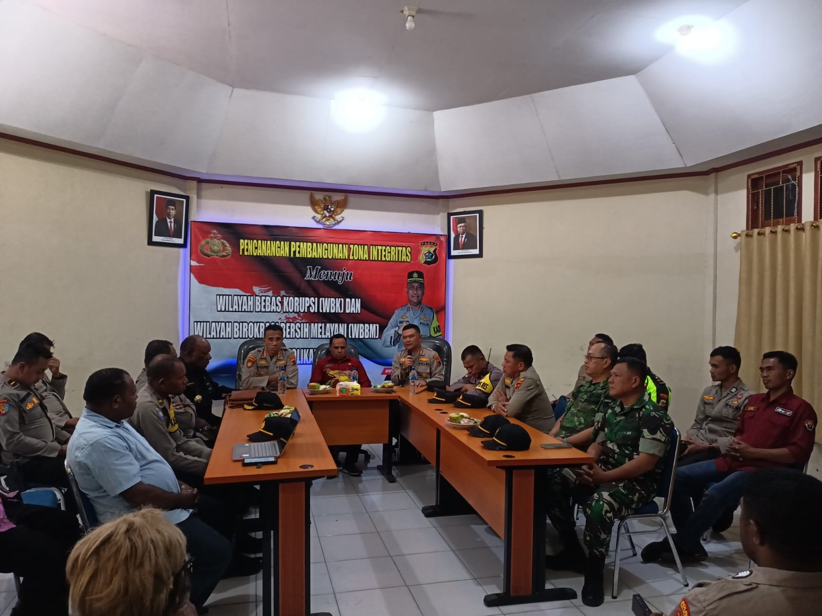 Yonif Raider 142/KJ Berantas Miras dan Narkoba di Papua