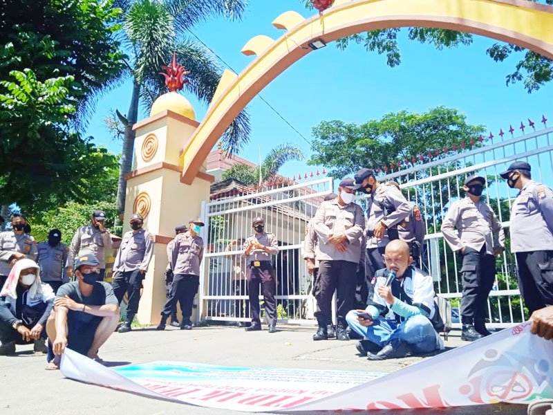 Sekda Kota Serang Diminta Mundur dari Jabatannya