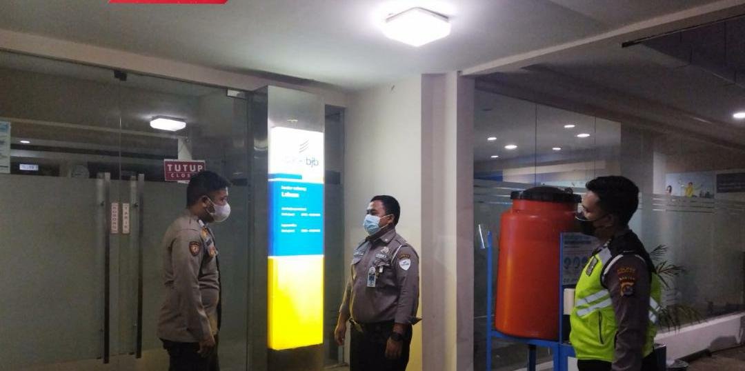 Polsek Labuan Gencar Patroli Malam Tingkatkan Keamanan